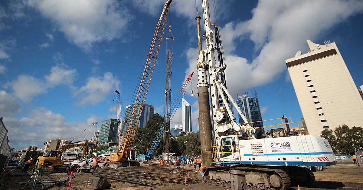 Bored piling works using polymeric slurry with Bauer BG28